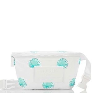 aloha collection mas palmas mini hip pack in pool